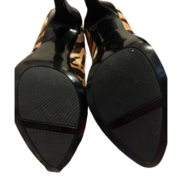 BEAUTIFUL Nine West Tiger Print Heels - Picture 2 of 4